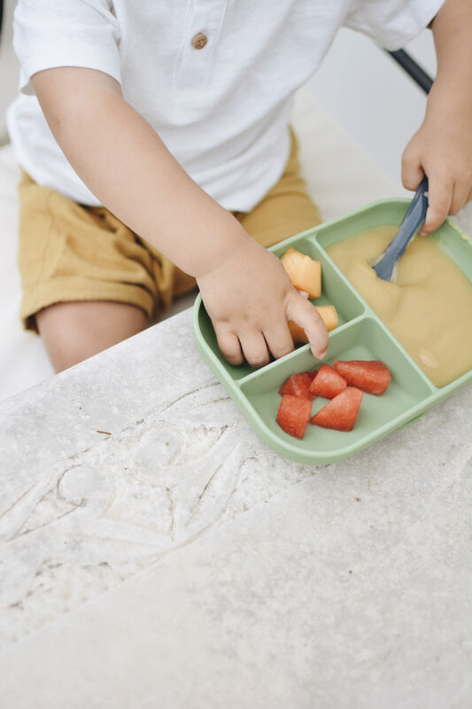 Beaba Silicone Suction Divided Plate - Sage Green-Bebehaus