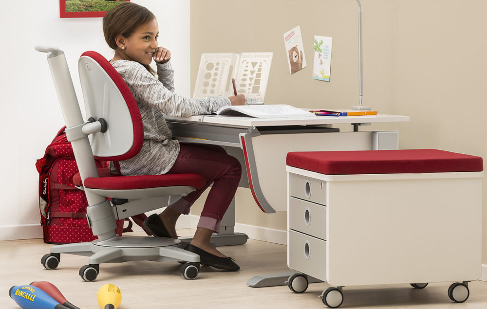 Moll Joker Ergonomic Study Table-Bebehaus