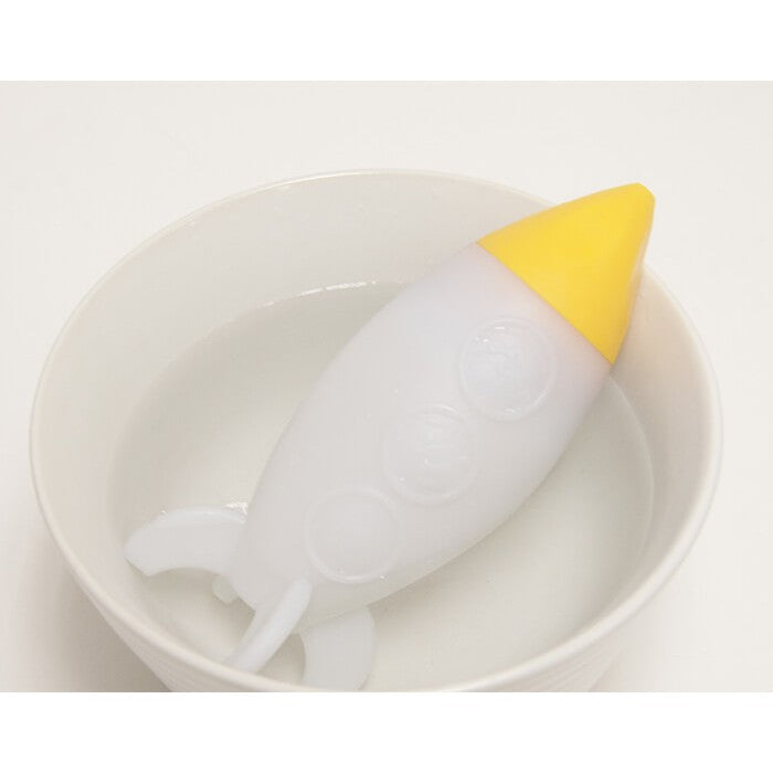 Marcus & Marcus Silicone Bath Toys Rocket Squirt-Bebehaus
