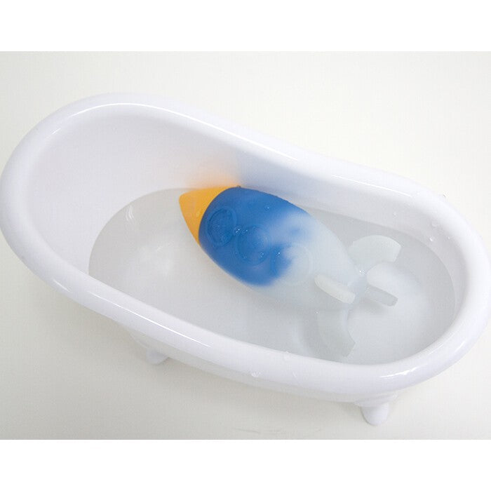 Marcus & Marcus Silicone Bath Toys Rocket Squirt-Bebehaus