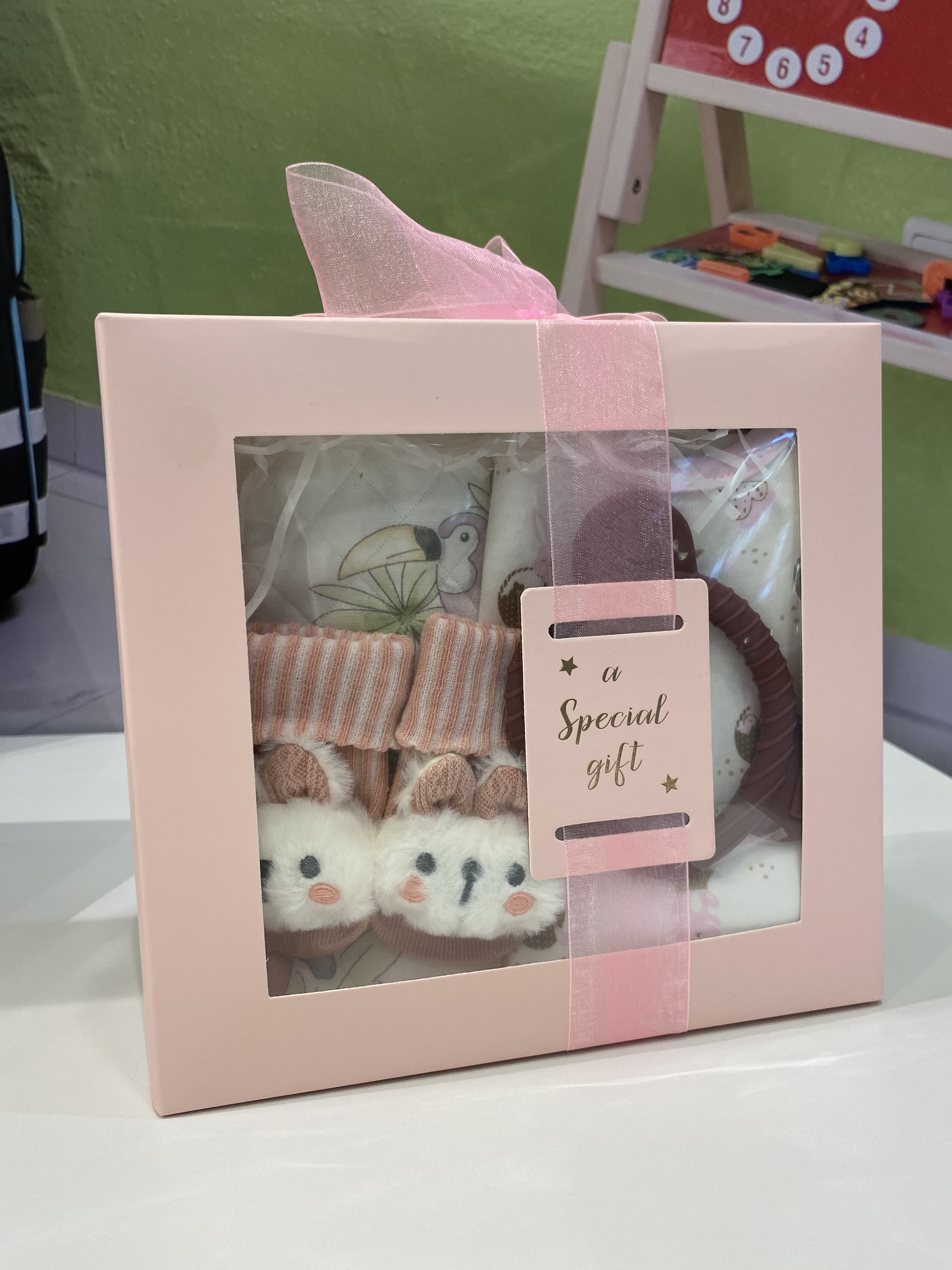 Baby Giftland Hamper Girl
