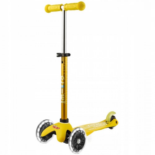 Micro Mini Deluxe LED Scooter-Bebehaus