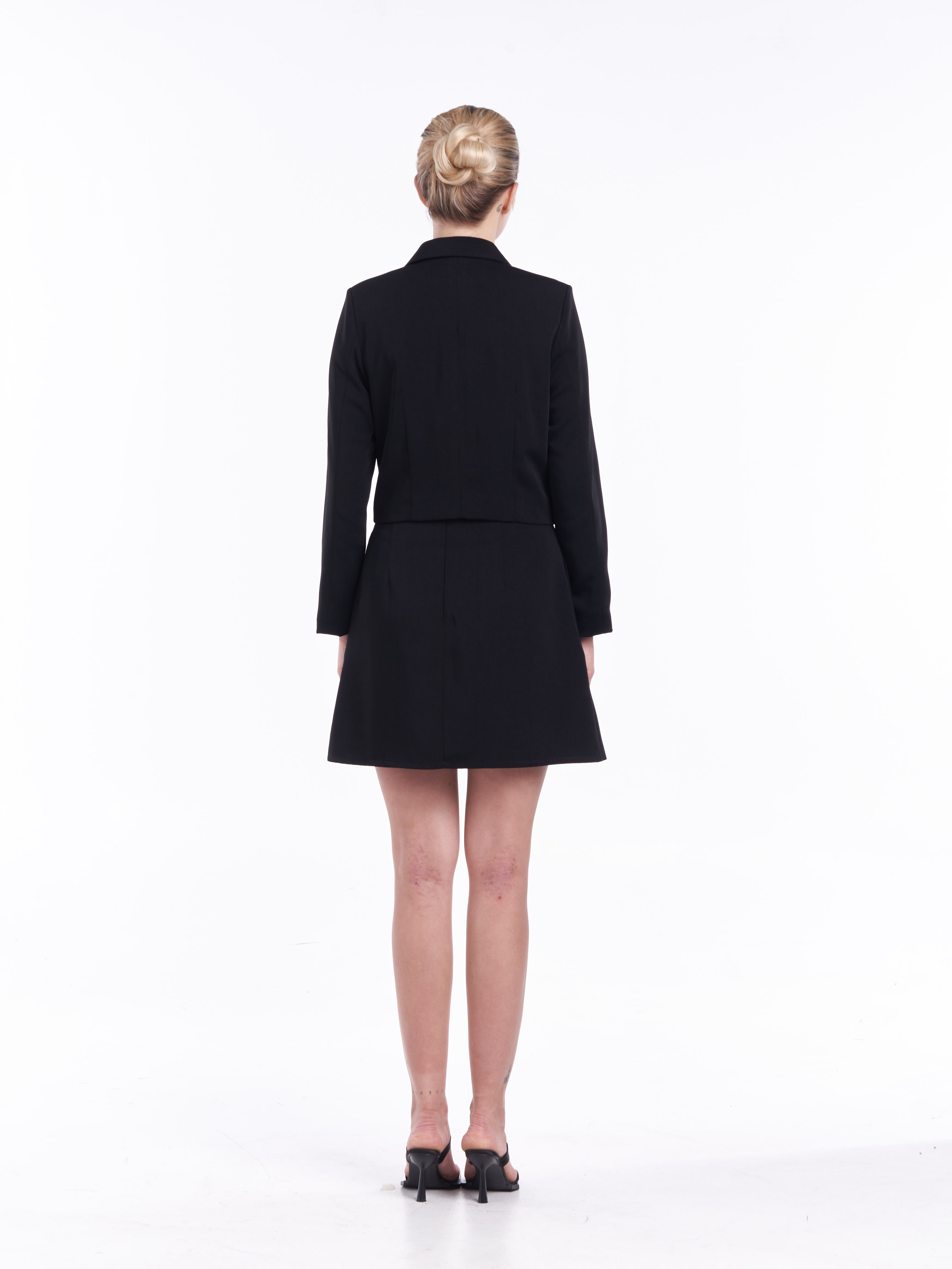 Maya A-line Skirt [Classic Black]