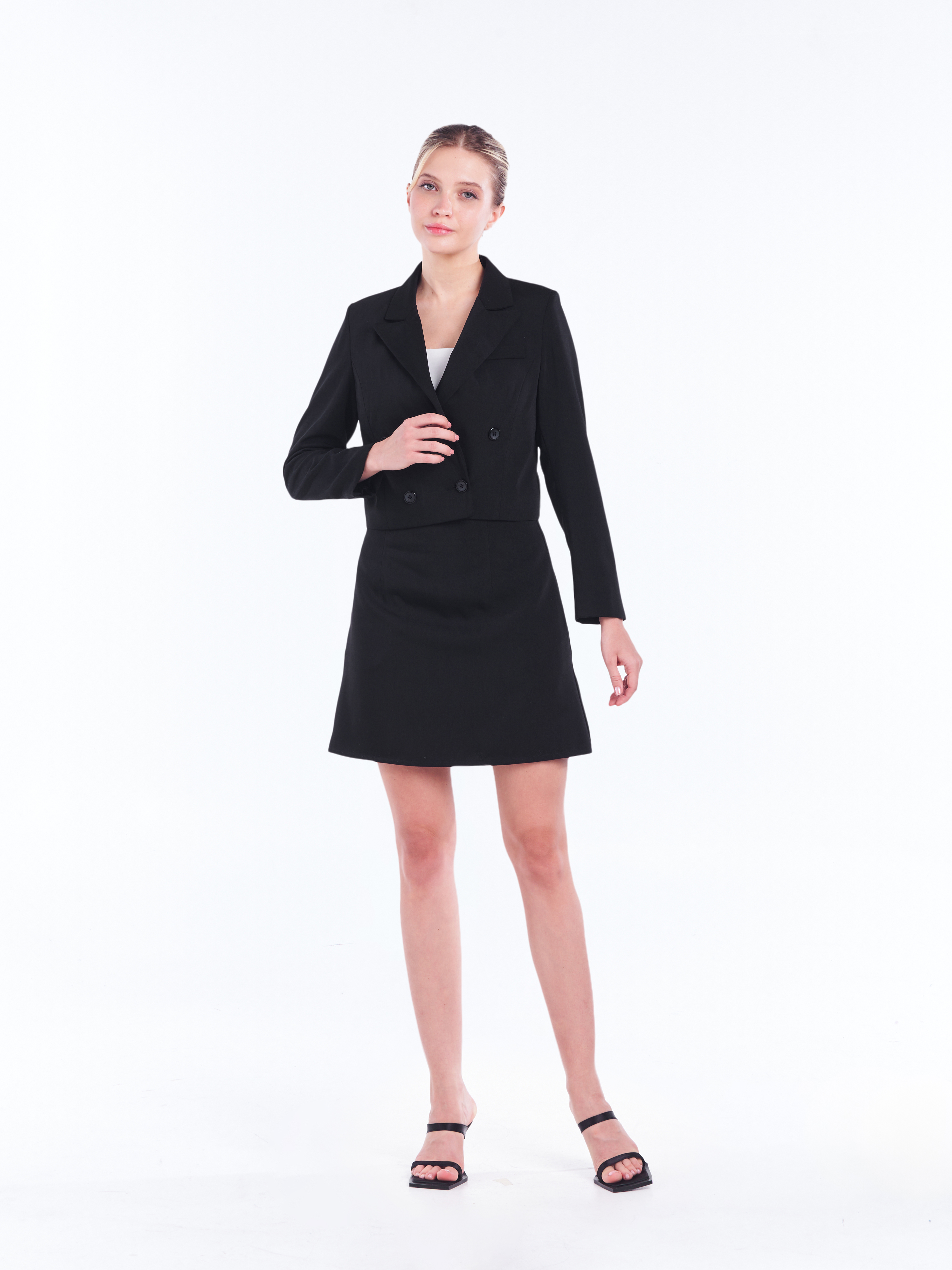 Maya Short Blazer [Classic Black]