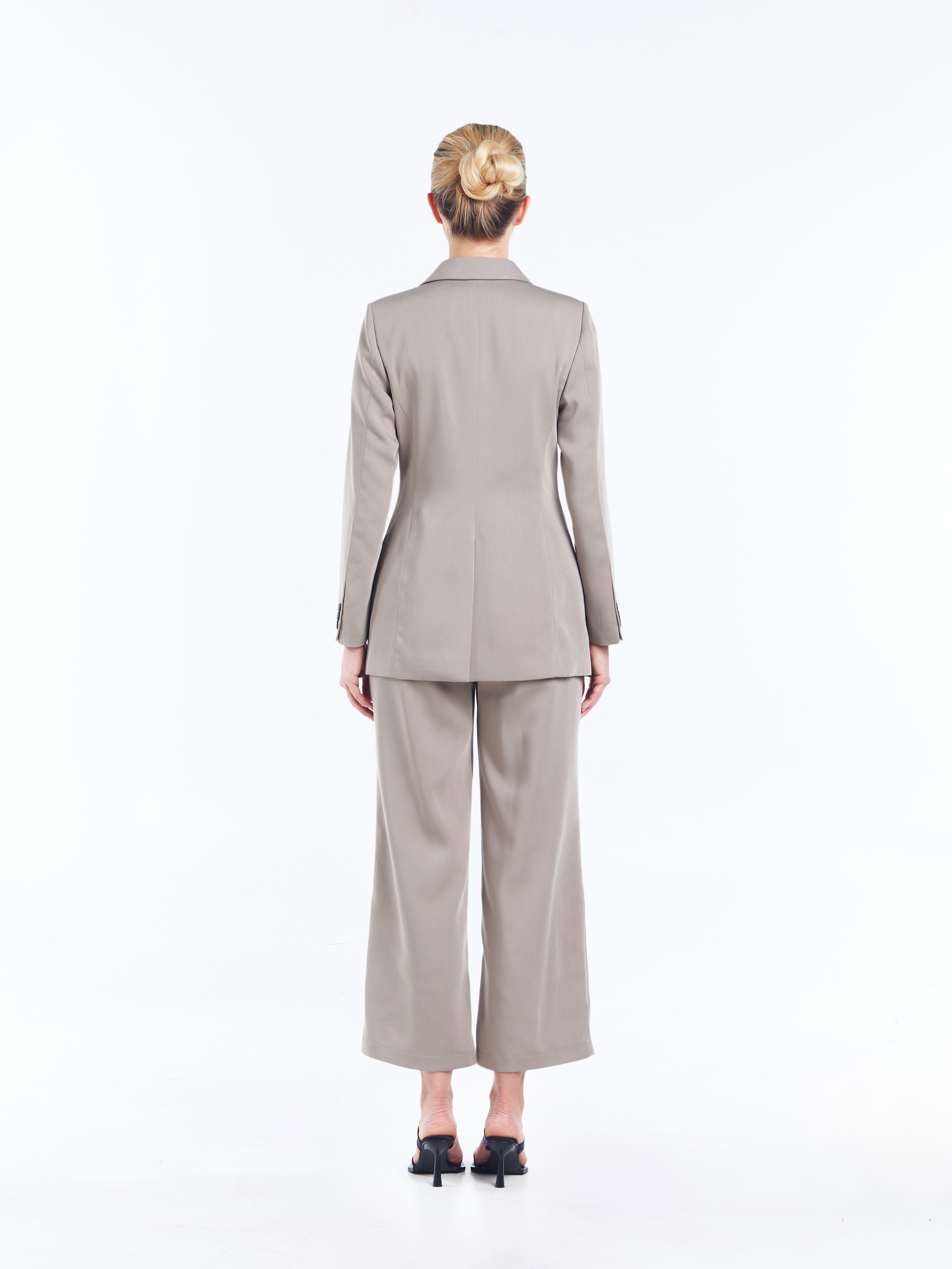 Classique Blazer [Oat Brown]