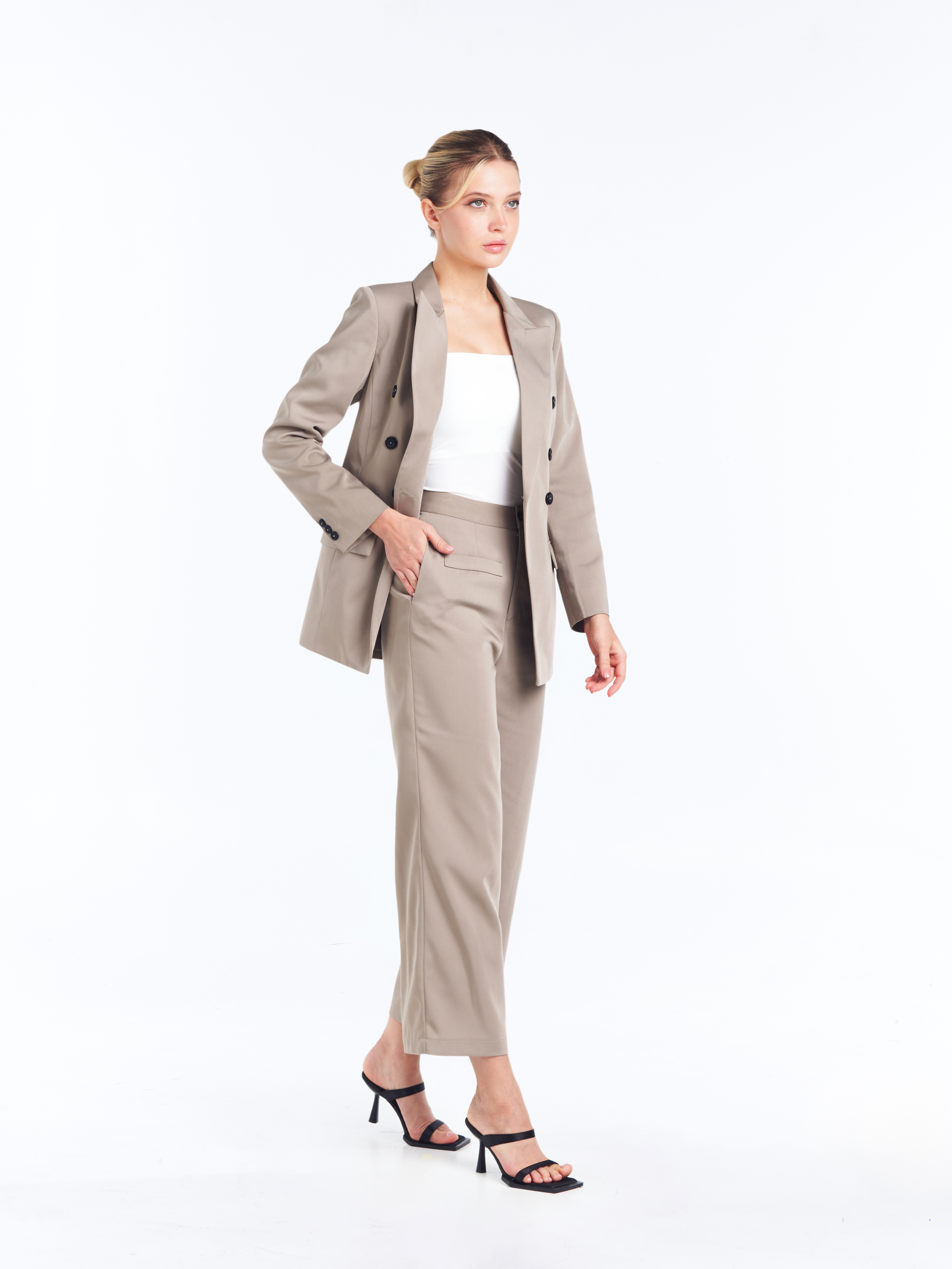 Classique Blazer [Oat Brown]