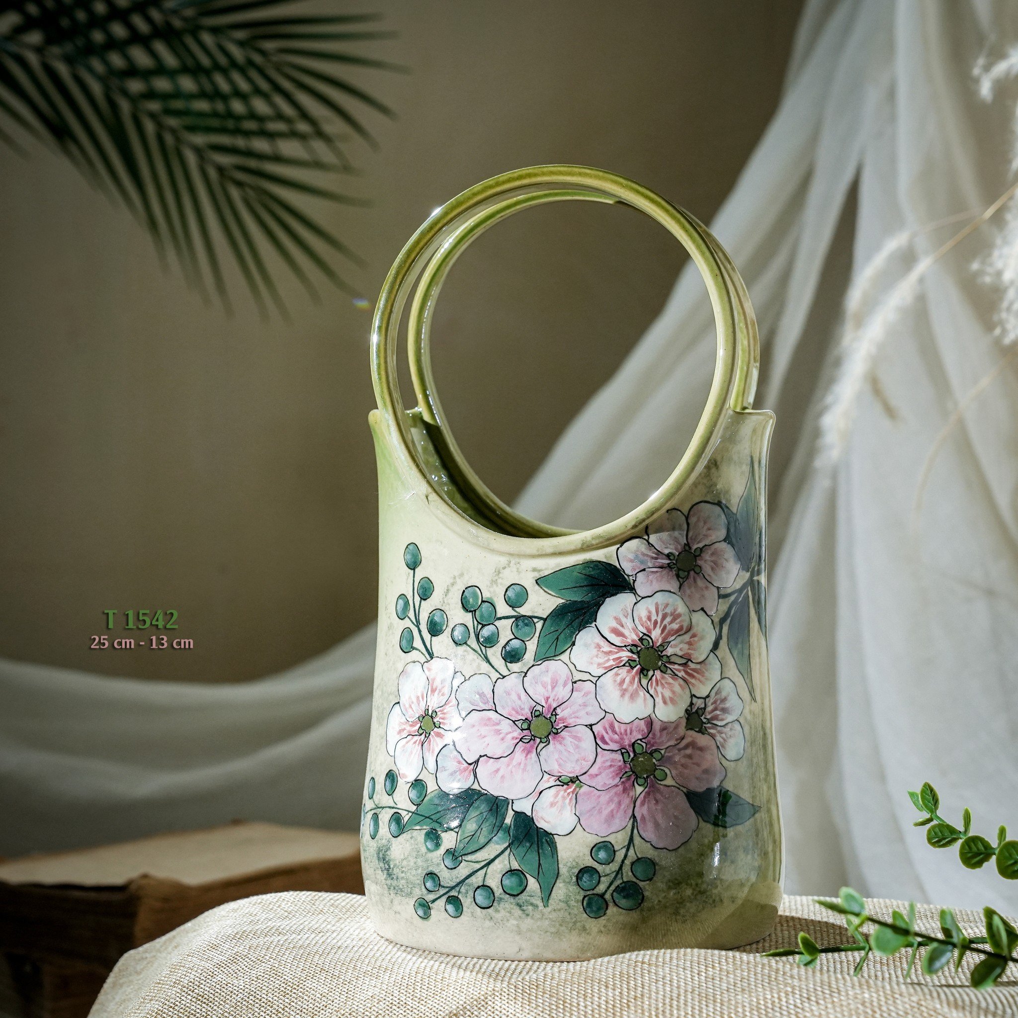Bình hoa vuốt tay độc bản Từ Tâm T1542 - 25x13cm