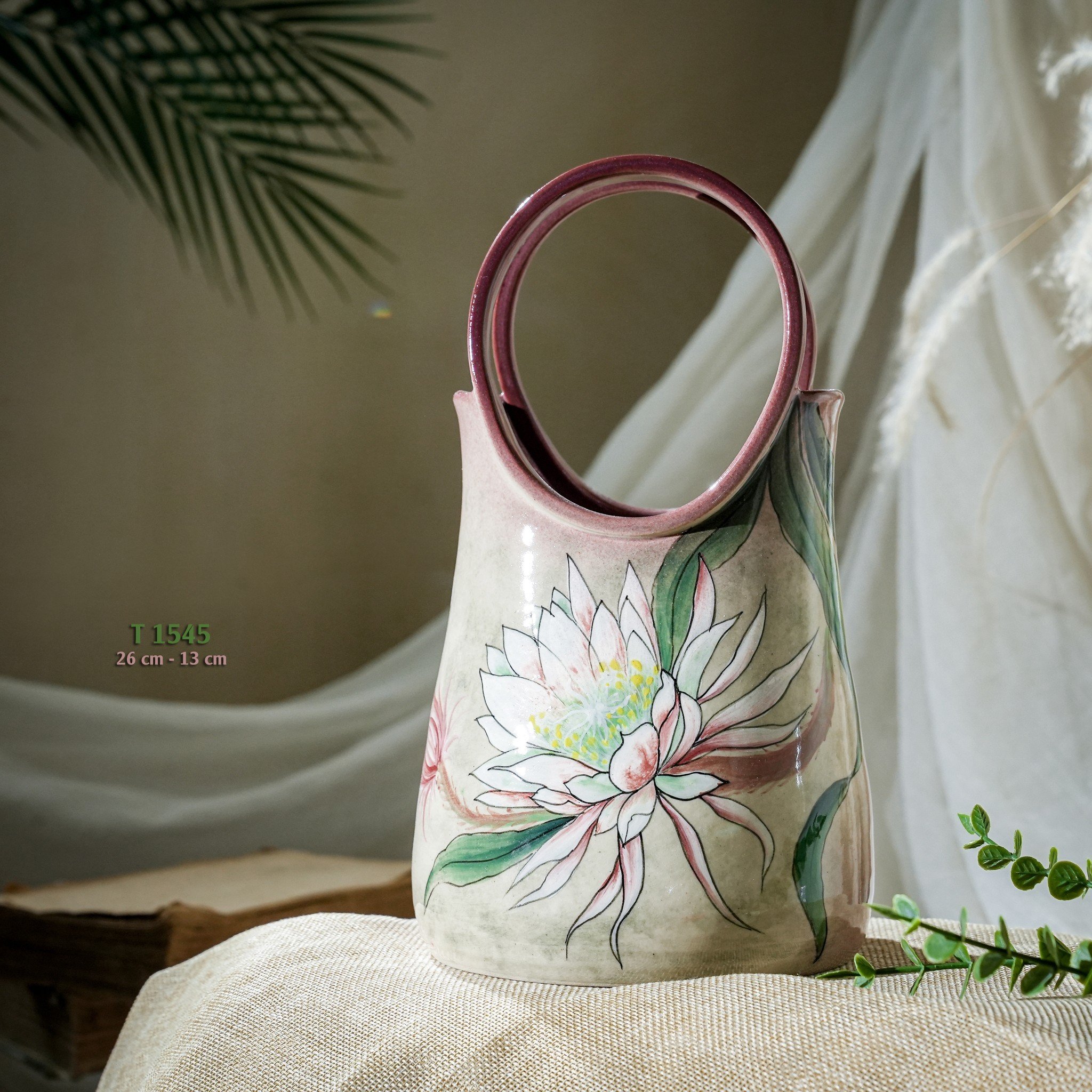 Bình hoa vuốt tay độc bản Từ Tâm T1545 - 26x13cm