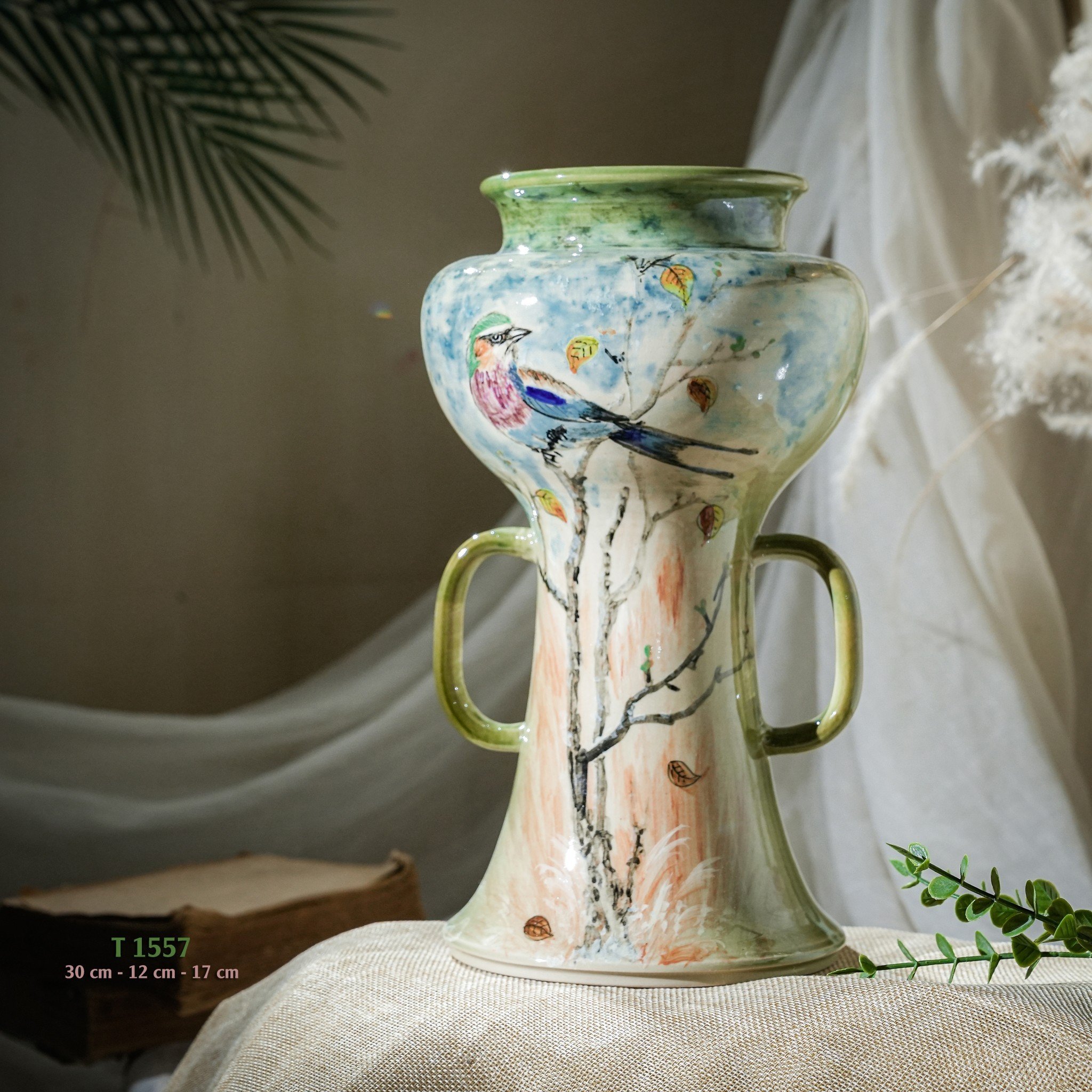 Bình hoa vuốt tay độc bản Từ Tâm T1557 - 30x12x17cm