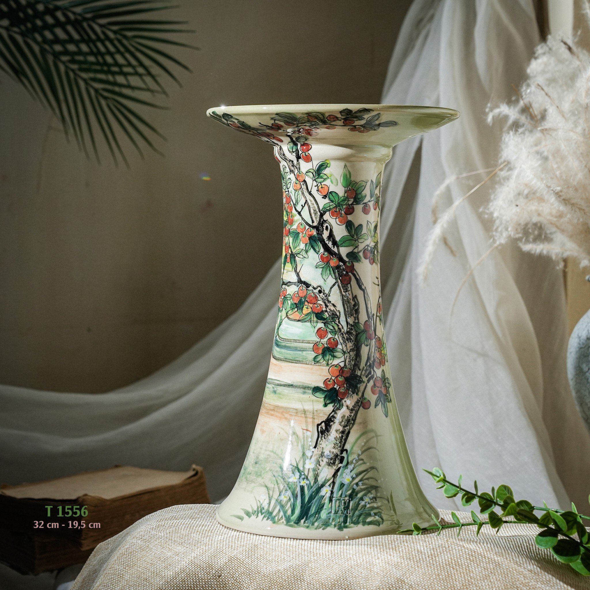 Bình hoa vuốt tay độc bản Từ Tâm T1556 - 32x19.5cm