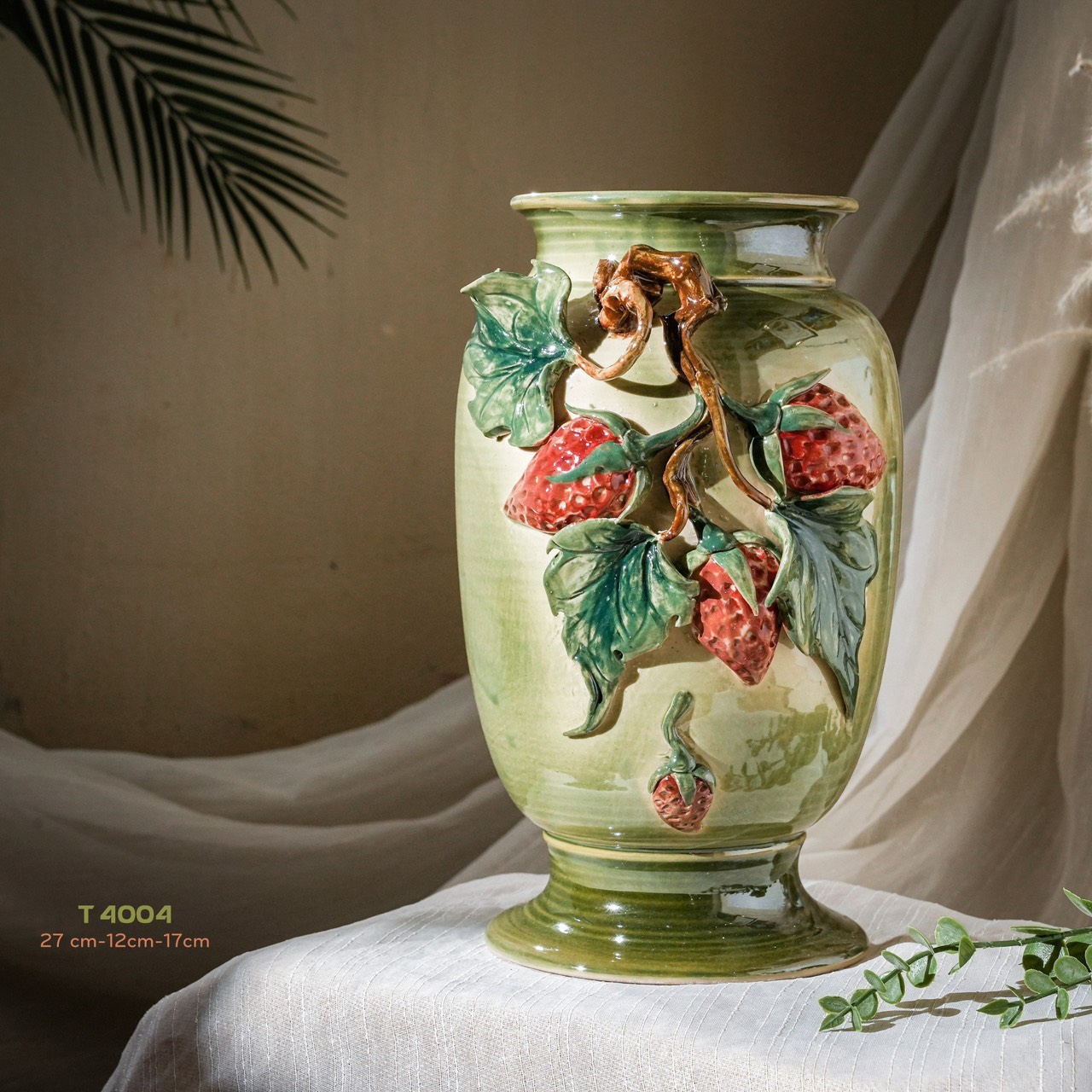 Bình hoa vuốt tay độc bản Từ Tâm T4004 - 27x12x17cm