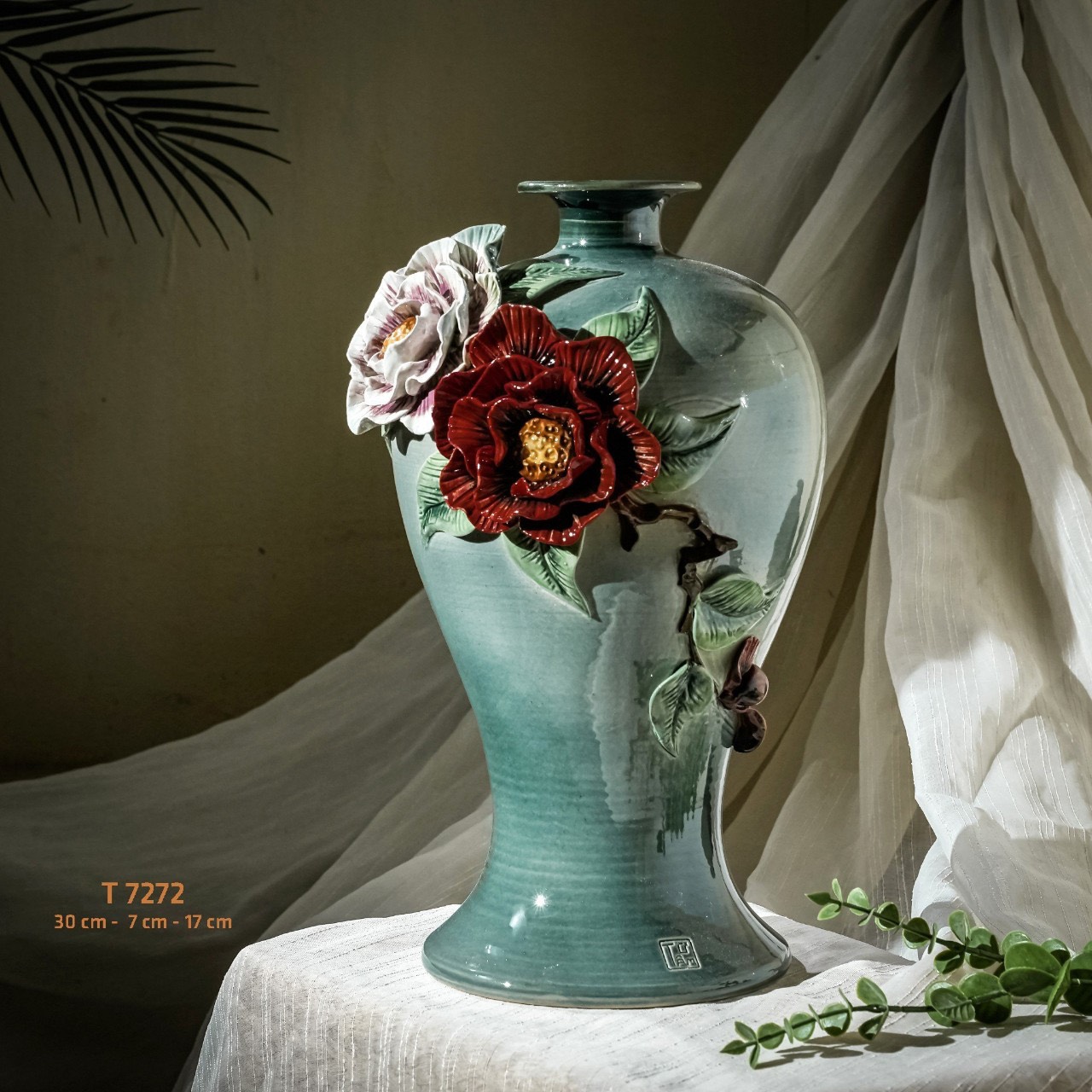 Bình hoa vuốt tay độc bản Từ Tâm T7272 - 30x7x17cm