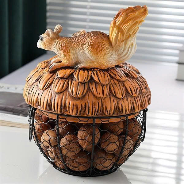 Giỏ đựng trứng chú sóc