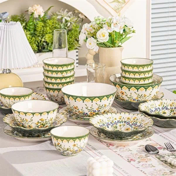 Bộ bát hoa cánh bướm trắng 16 món dành cho 10 người