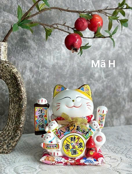 Mèo thần tài size 22x15x20cm Tay cầm cuốn thư (Mã H)