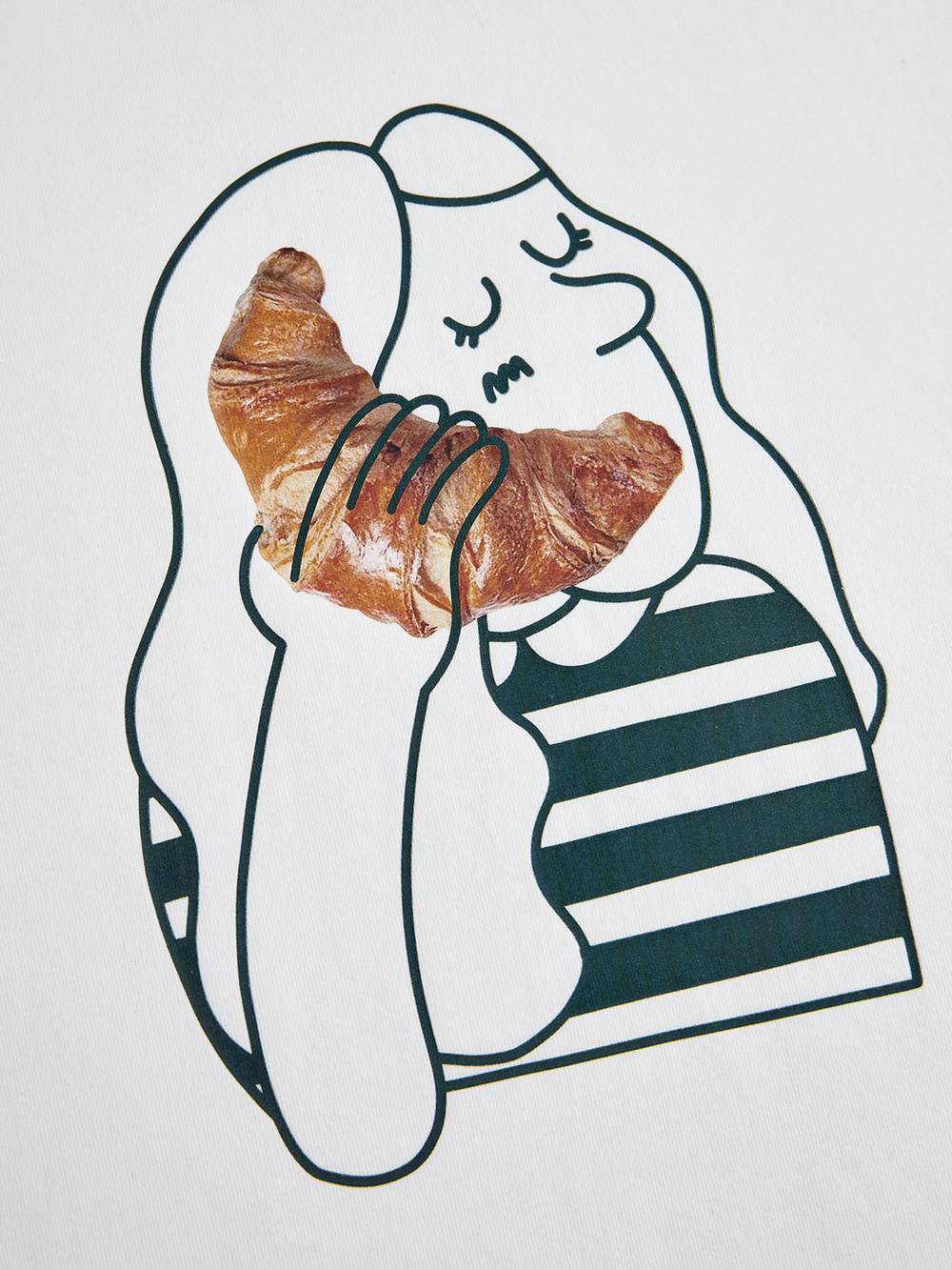Croissant Graphic T-shirt