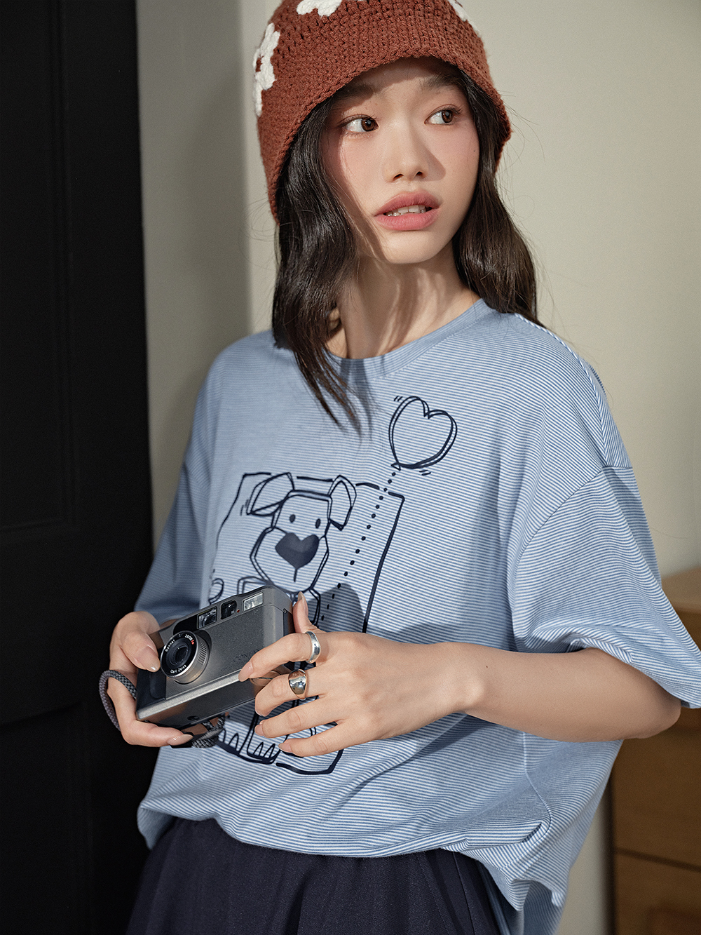 Lovely Ribbon Dog T-shirt