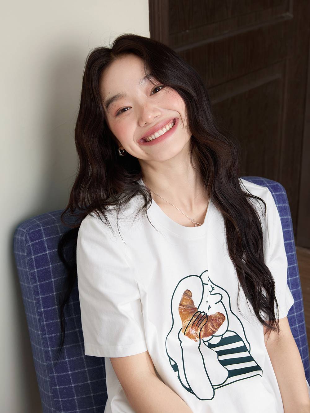 Croissant Graphic T-shirt