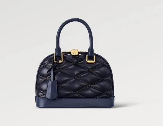 【キルティングタイプが登場♪3色】ルイヴィトン　ハンドバッグ