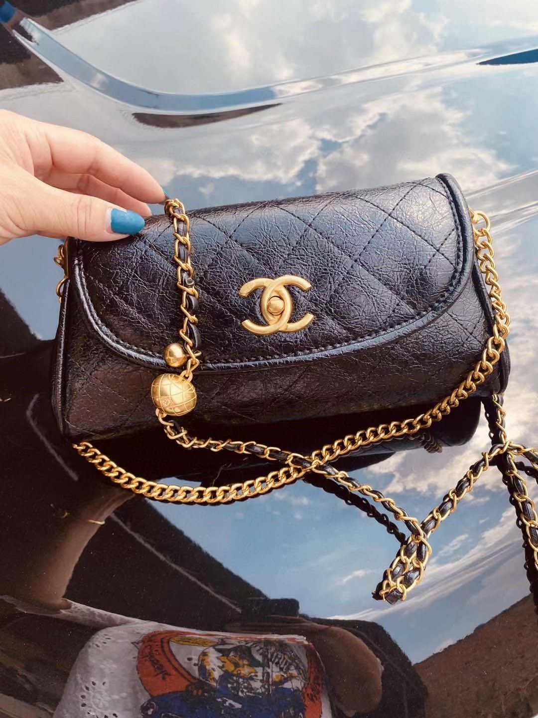 【超入手困難】CHANEL ミニ フラップ バッグ
