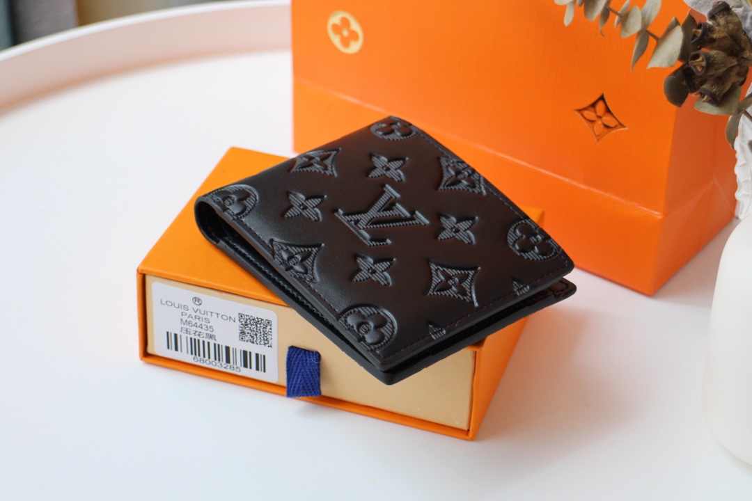 【LOUIS VUITTON 】【新作★大人気】ポルトフォイユミュルティプル
