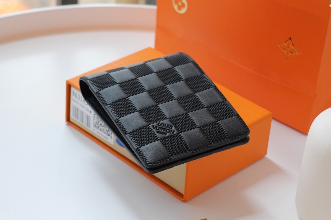【LOUIS VUITTON 】【新作★大人気】ポルトフォイユミュルティプル