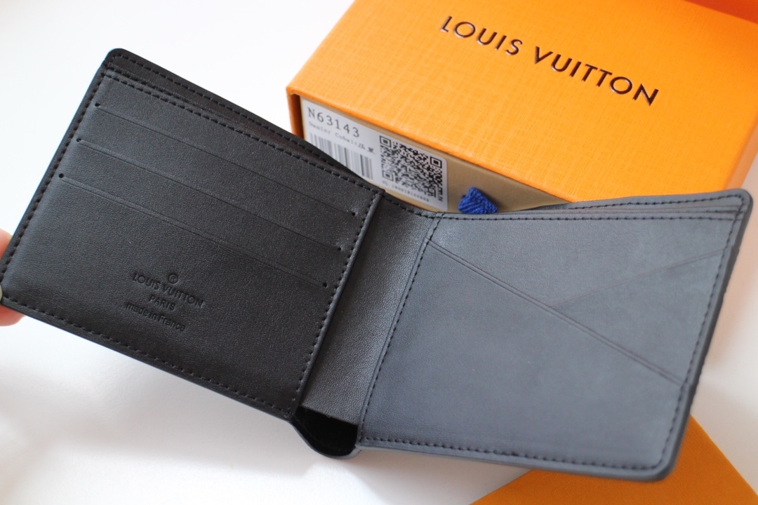 【LOUIS VUITTON 】【新作★大人気】ポルトフォイユミュルティプル