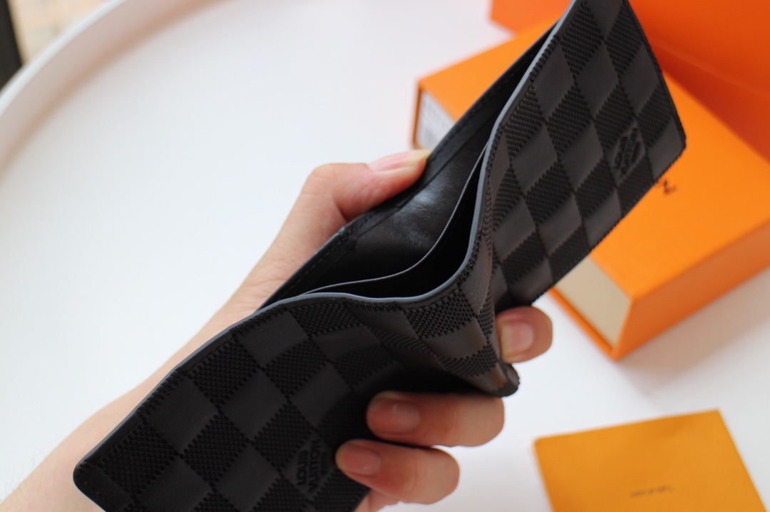 【LOUIS VUITTON 】【新作★大人気】ポルトフォイユミュルティプル