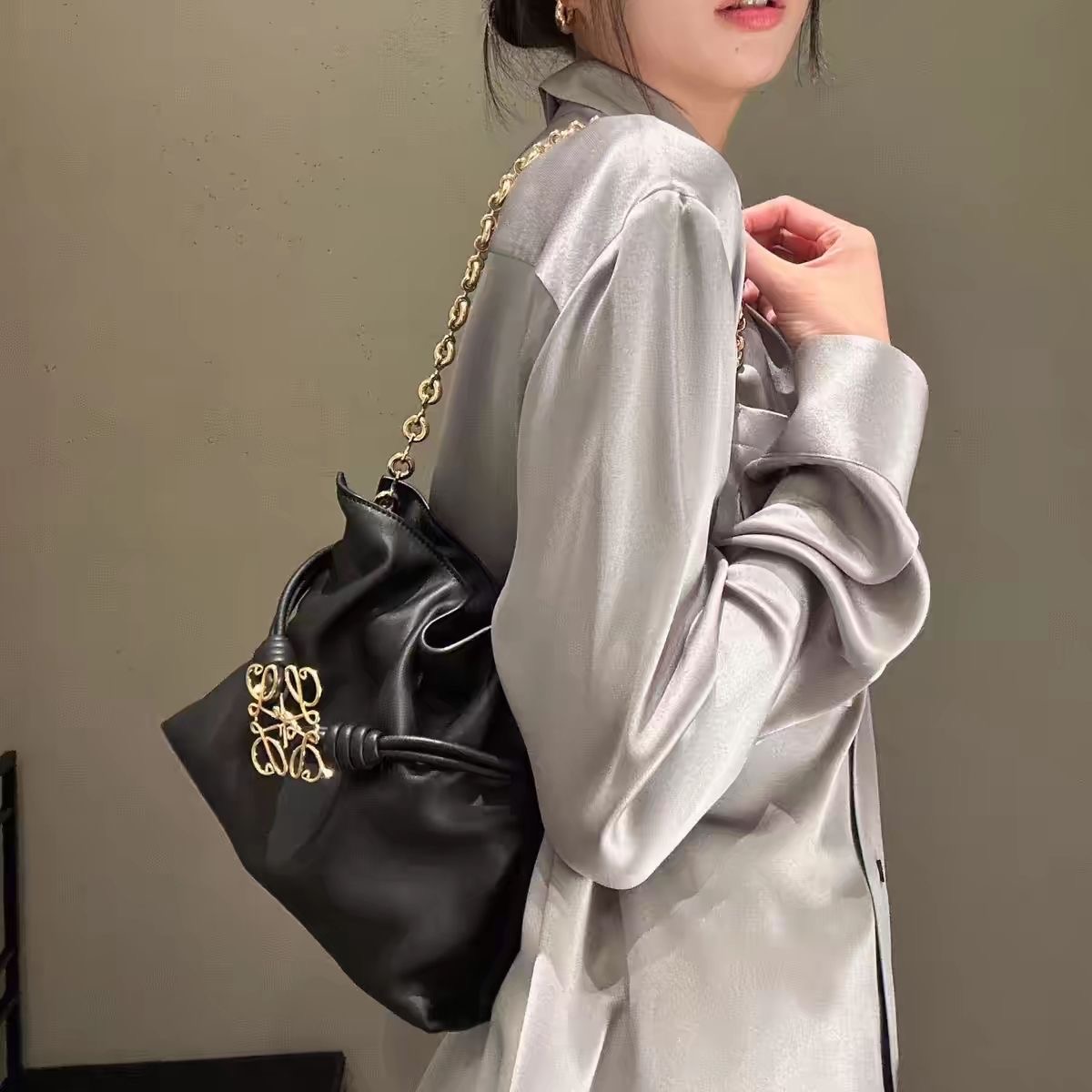 NEW LOEWE フラメンコパース バッグ Black