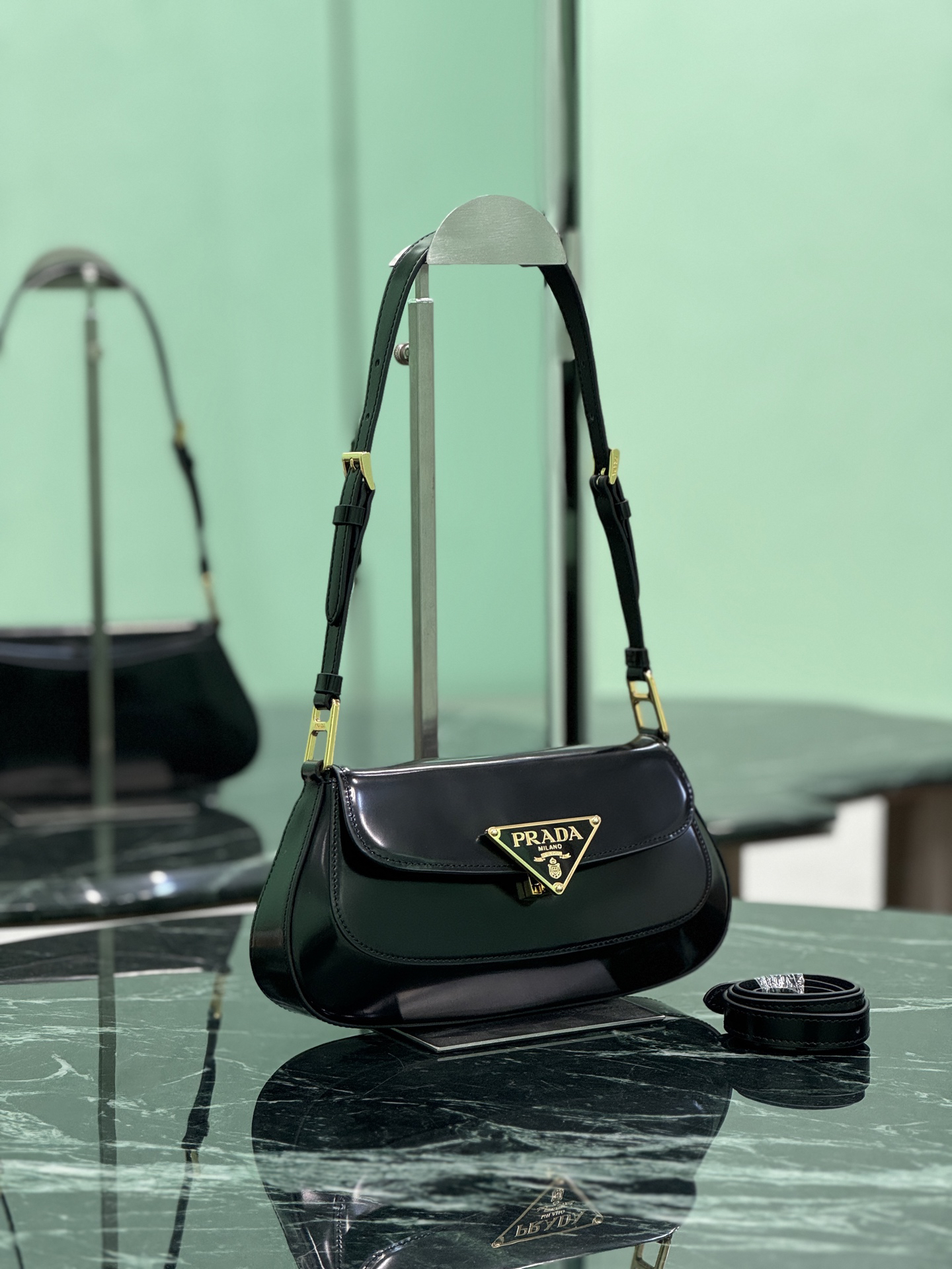 PRADA プラダ ショルダーバッグ 2WAY