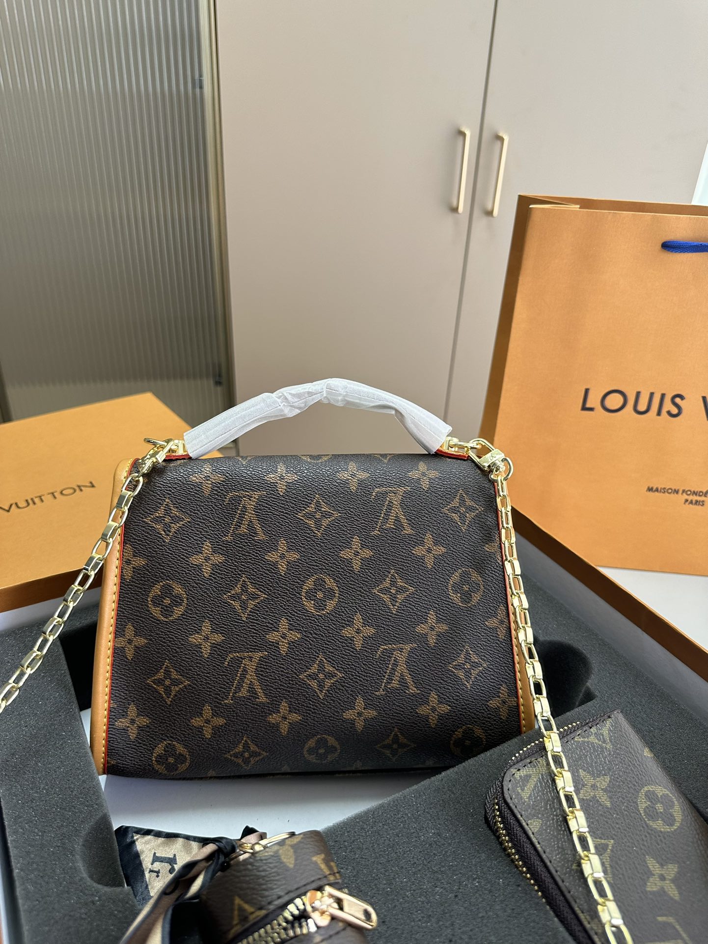 【LOUIS VUITTON】【大人気定番商品】LOUISVUITTON 古い花3点セット お得