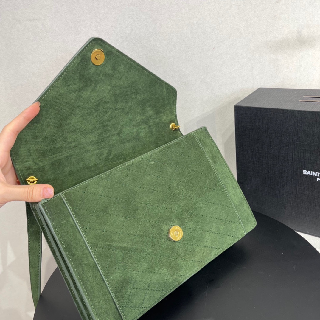 モノグラムサンローラン エンベロープ チェーン ウォレット SAINT LAURENT