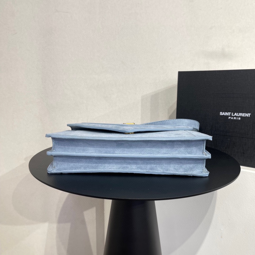 モノグラムサンローラン エンベロープ チェーン ウォレット SAINT LAURENT