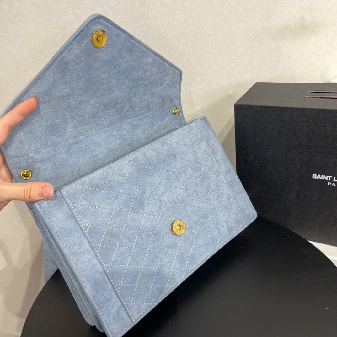 モノグラムサンローラン エンベロープ チェーン ウォレット SAINT LAURENT