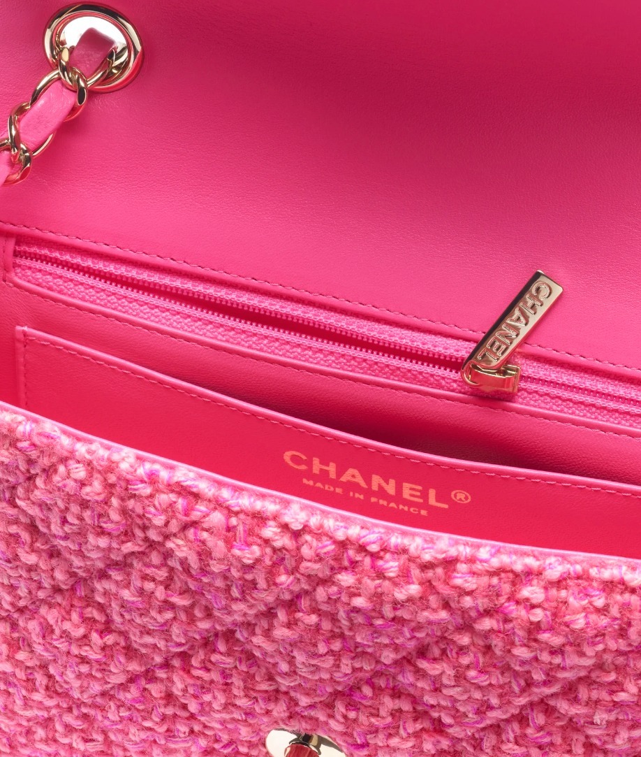 【CHANEL】雑誌掲載！申真衣さんお気に入りのピンクシリーズのバッグ