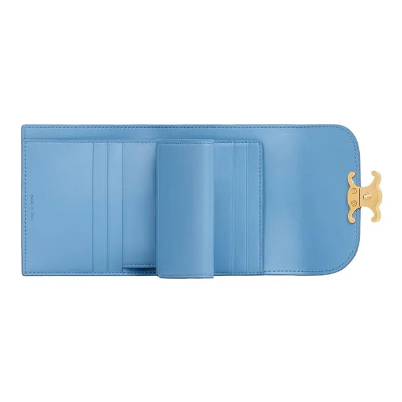CELINE【入手困難】【財布】可愛い ★TRIOMPHE SMALL FLAP WALLET★【財布】
