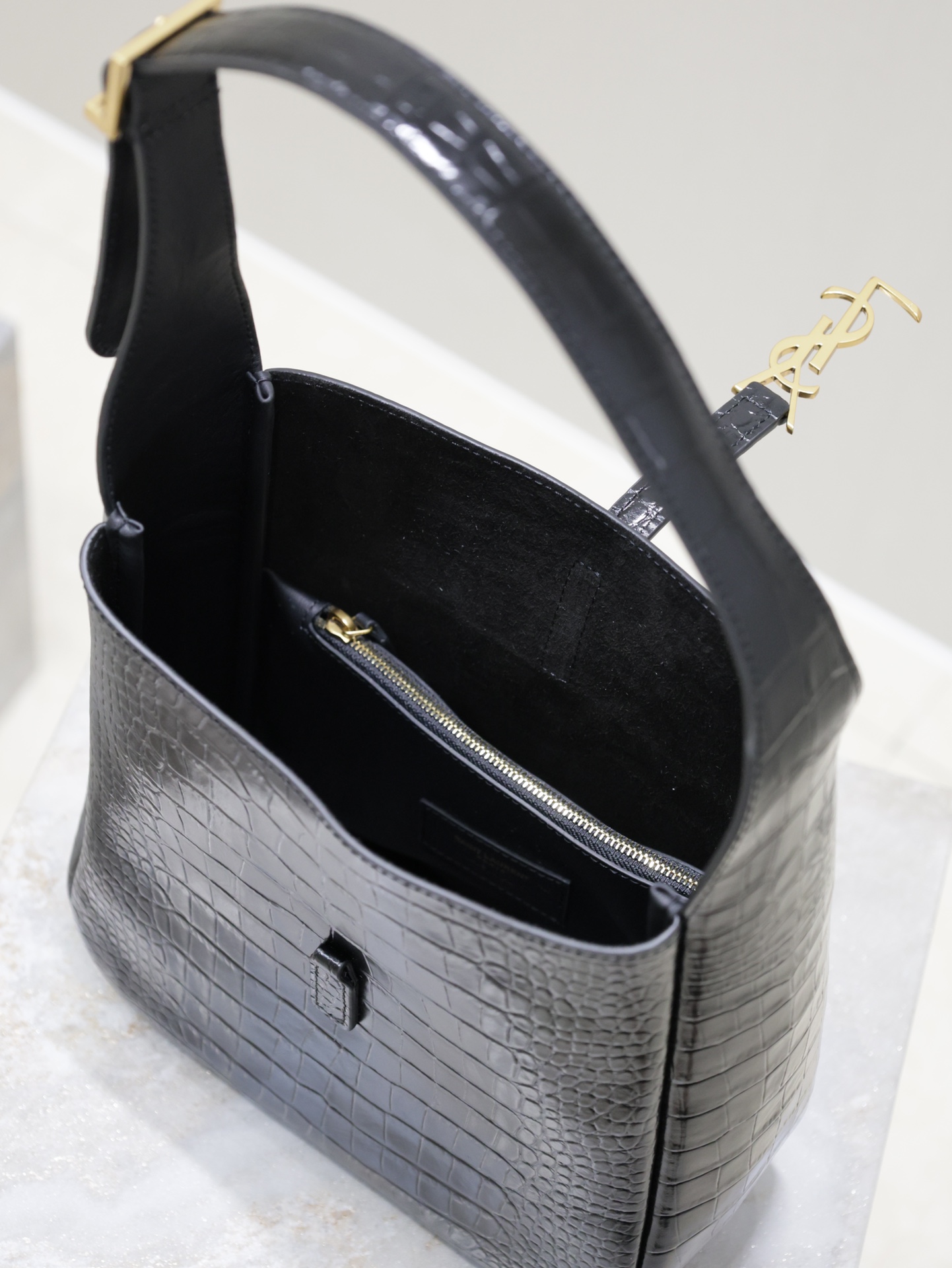 【2026人気♪】YSL サンローラン ショルダーバッグ