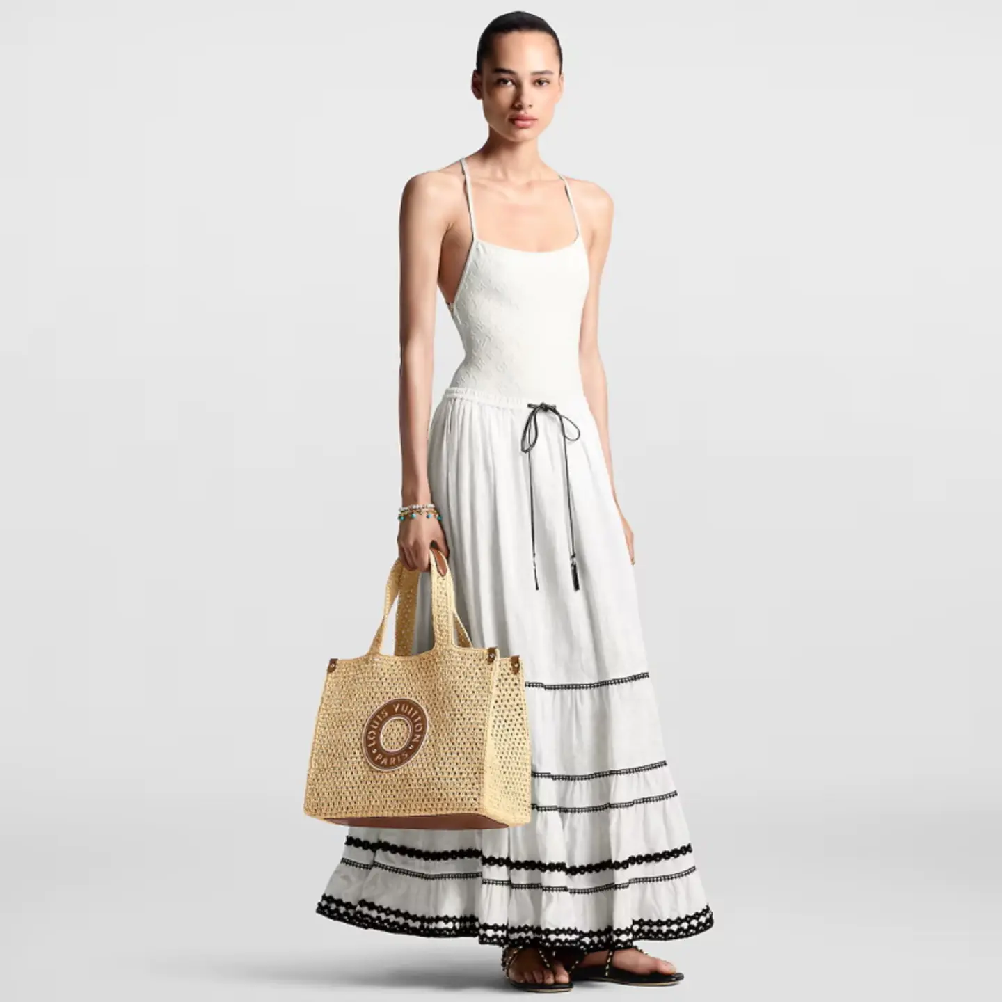 【★新作★】Louis Vuitton オンザゴー MM