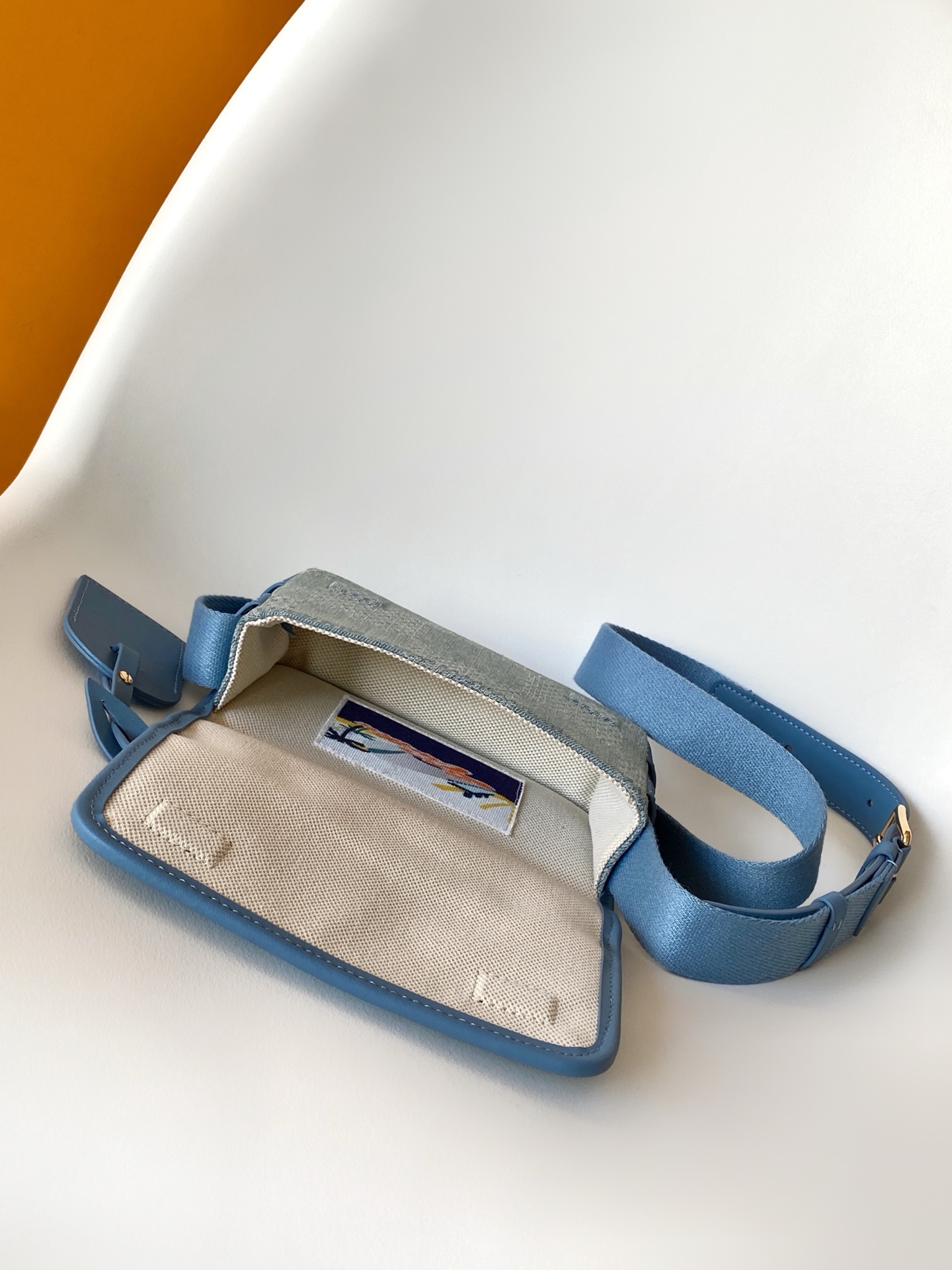 【コンパクトで使いやすい♪】LOUIS VUITTON★ショルダーバッグ