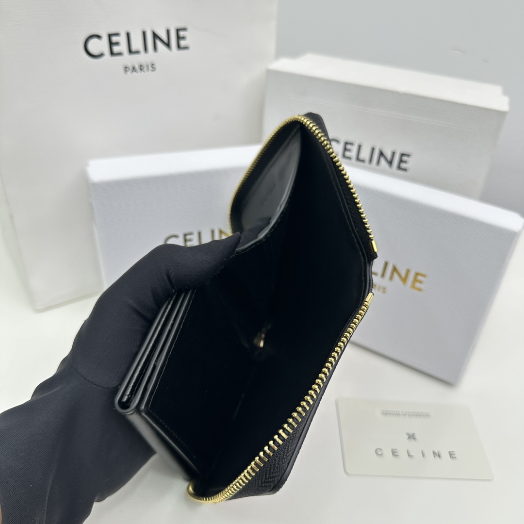 CELINE【入手困難】TRIOMPHE CUIRコンパクトファスナー財布 ★全色★