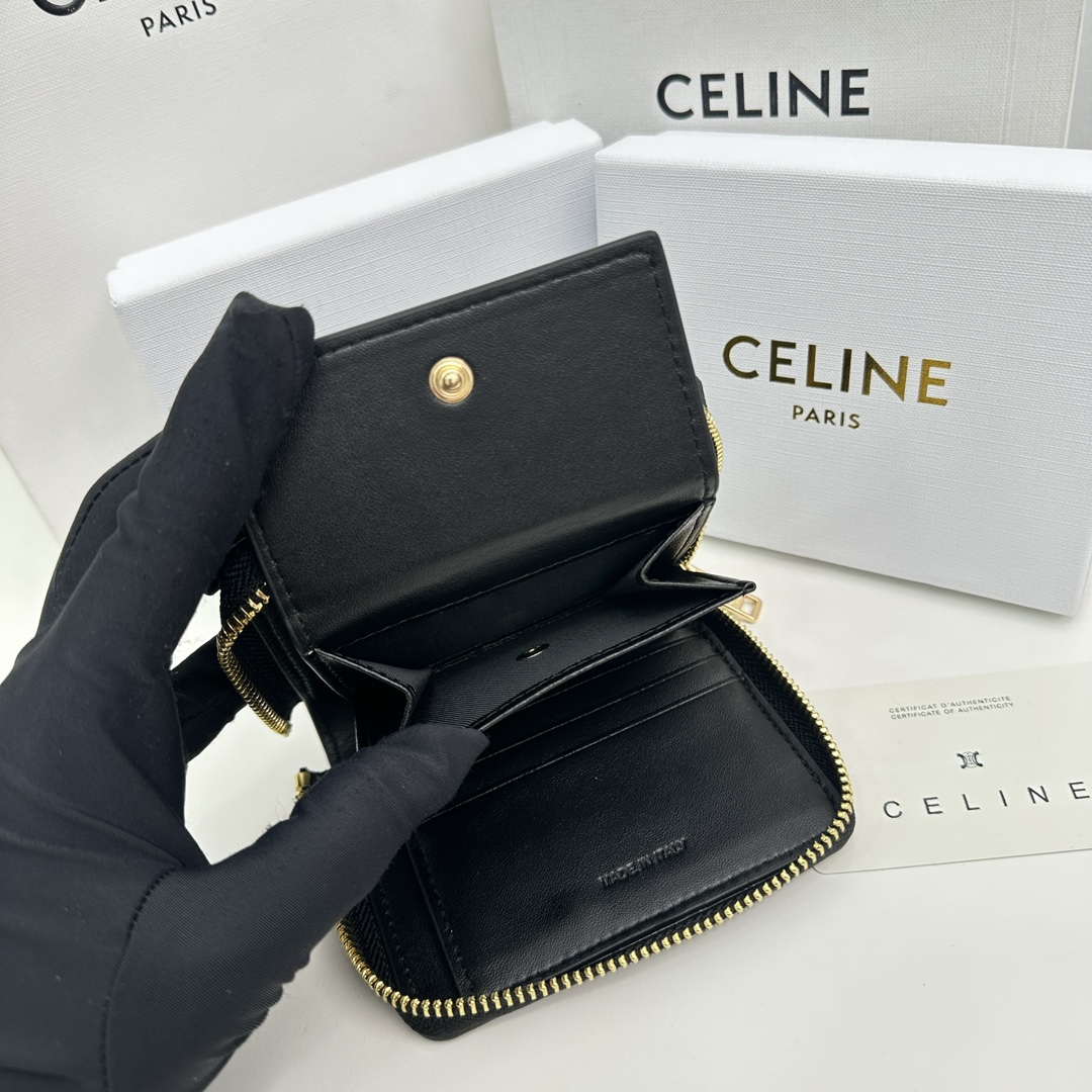 CELINE【入手困難】TRIOMPHE CUIRコンパクトファスナー財布 ★全色★