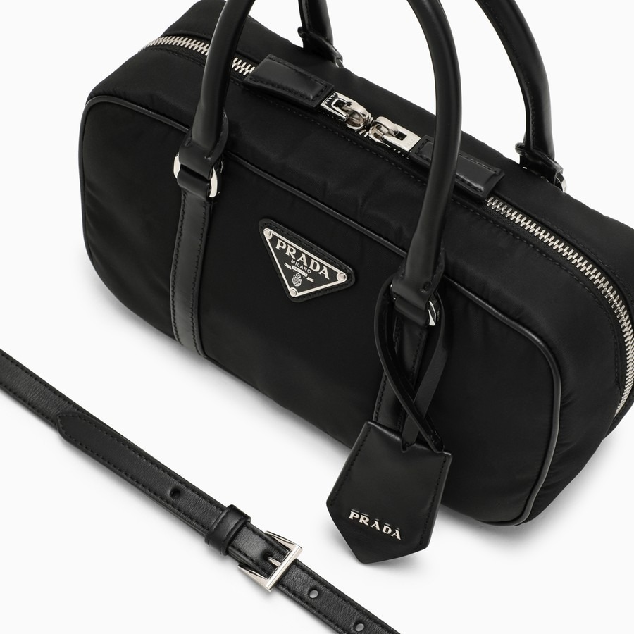 VIP価格[PRADA]Re-Nylonリナイロンレザーボウリングバッグ