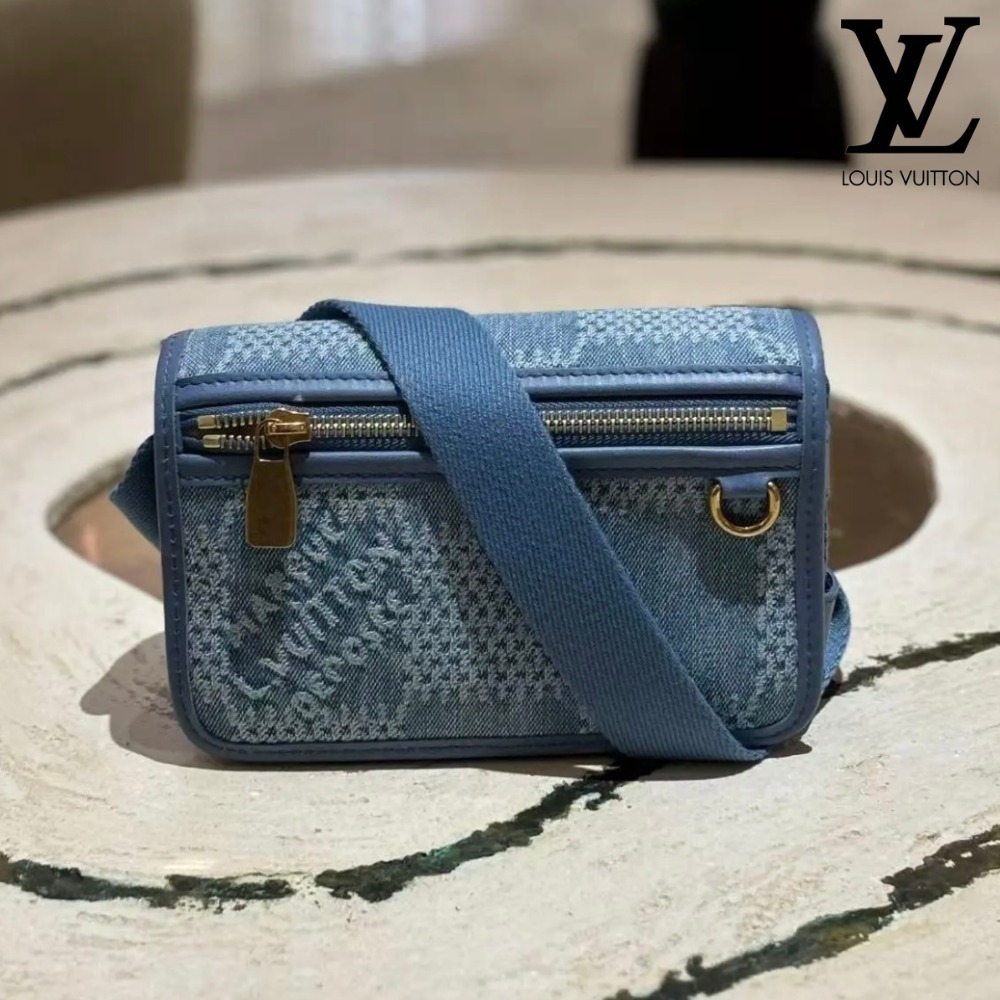 【コンパクトで使いやすい♪】LOUIS VUITTON★ショルダーバッグ