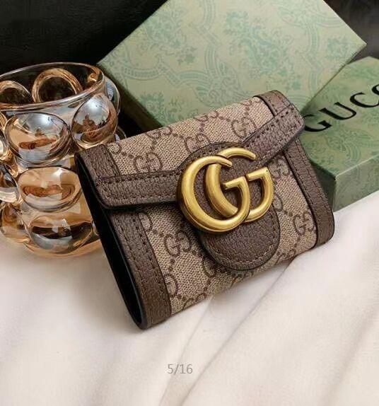 グッチの最新シリーズの小さな財布