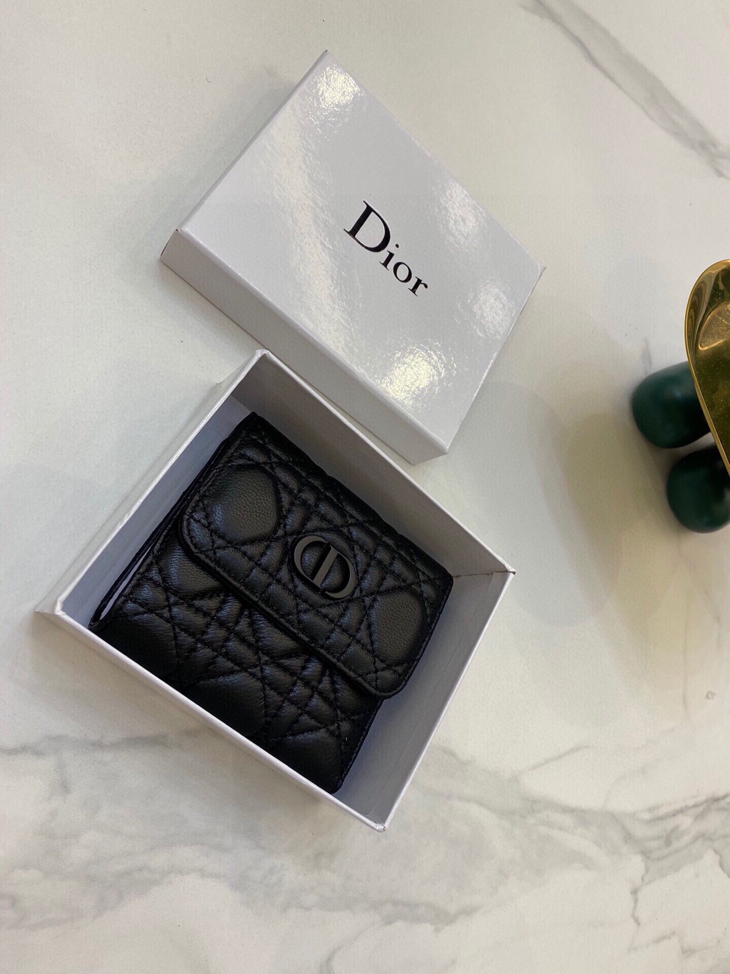 【DIOR】即発！DIOR CARO 三つ折り コンパクトウォレット ミニ財布