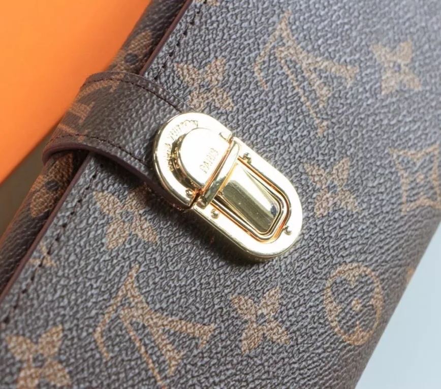 ★極上美品ルイヴィトン LOUIS VUITTONアンプラント 長財布 1