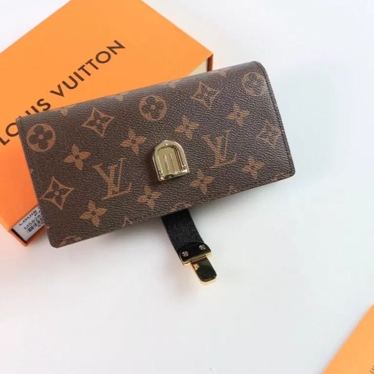 ★極上美品ルイヴィトン LOUIS VUITTONアンプラント 長財布 1