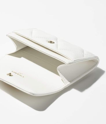 【CHANEL】【2023SS】CHANEL 19 フラップ カードケース