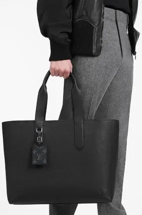 【LOUIS VUITTON】20SS新!ワイドで多機能なトート☆57290