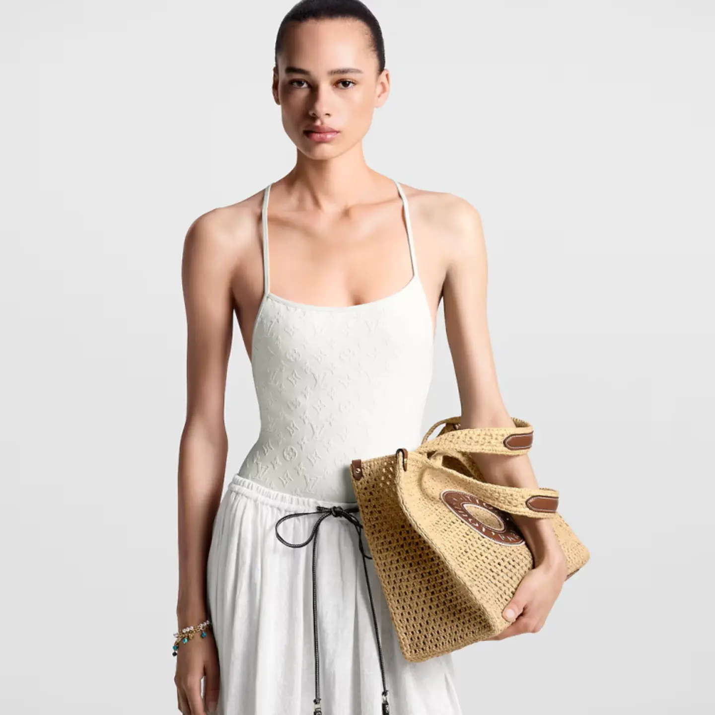 【★新作★】Louis Vuitton オンザゴー MM